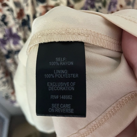 Torrid Ivory Floral Boho Mini Gauze Lace-Up Skater Dress Size 2 - Picture 12 of 12